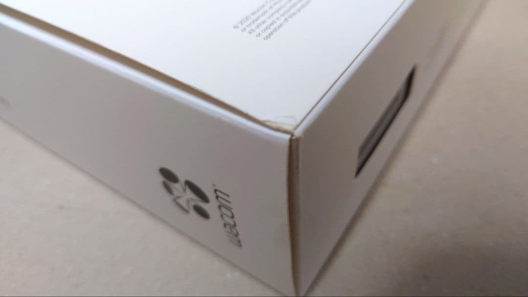 Wacom One 液晶ペンタブレット 13.3インチ DTC133W1D