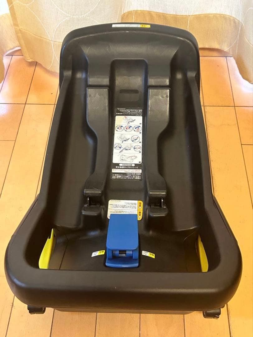 【りょう】アップリカ　スムーヴTS インファントカーシート