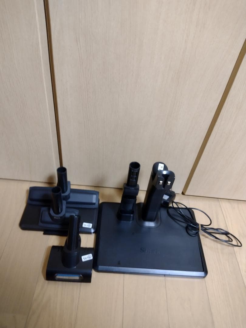 シャーク★コードレスクリーナー★CS501JRG★バッテリー新品と同等★2