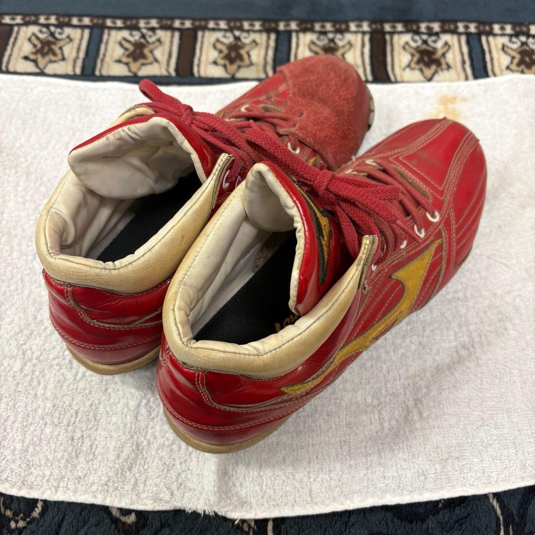 【黄金騎士テンテン】ミズノプロオーダースパイク赤/黄 26.5cm