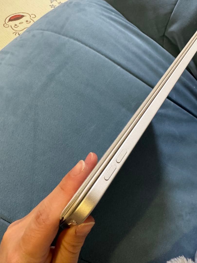 カバーつきません　iPad 第10世代 Wi-Fiモデル 64GB シルバー