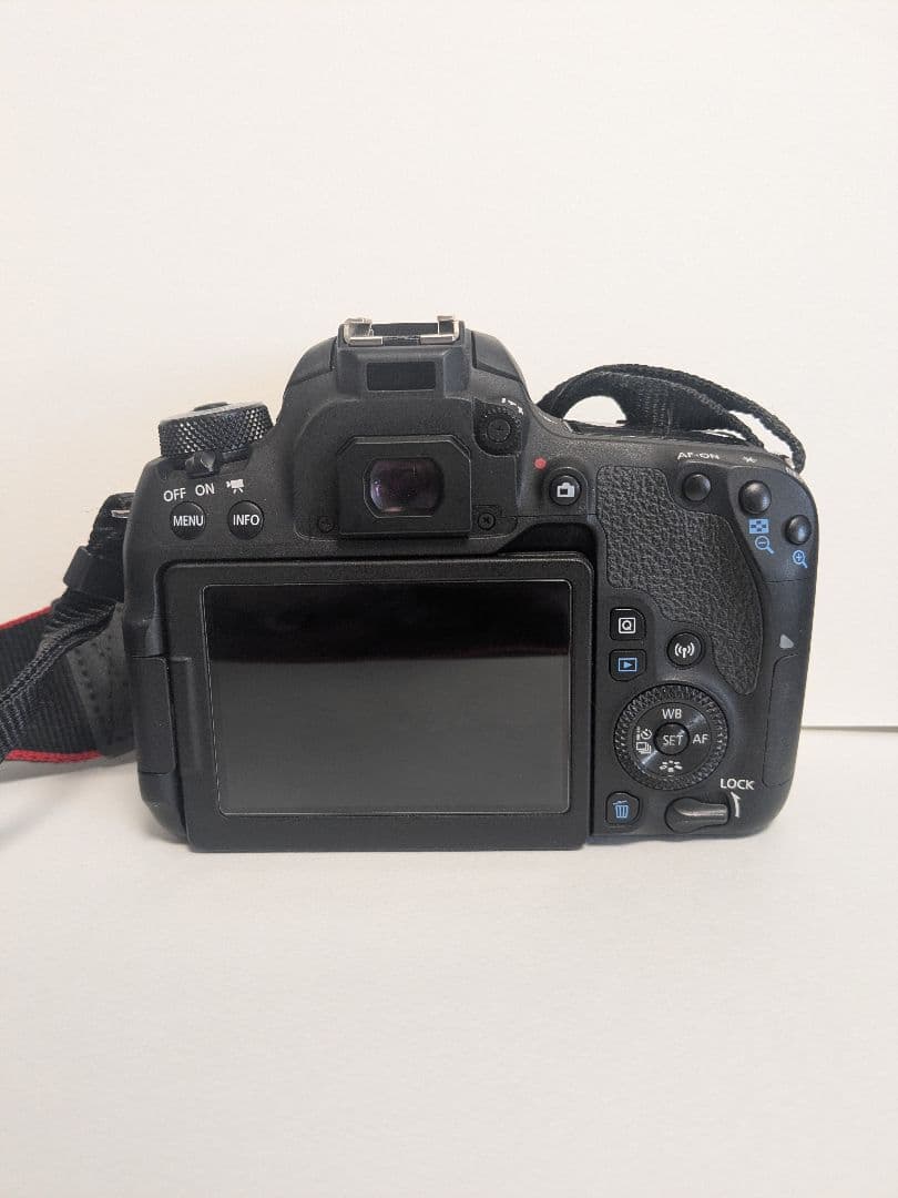 Canon EOS 9000D ダブルズームレンズキット