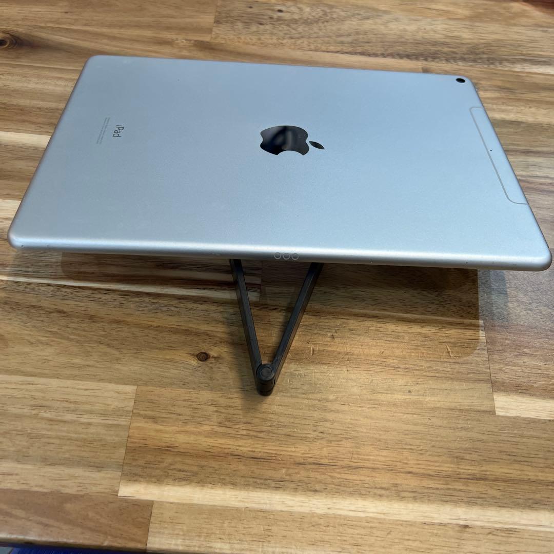 M840 SIMフリーiPad Air 3rd Gen 64GB