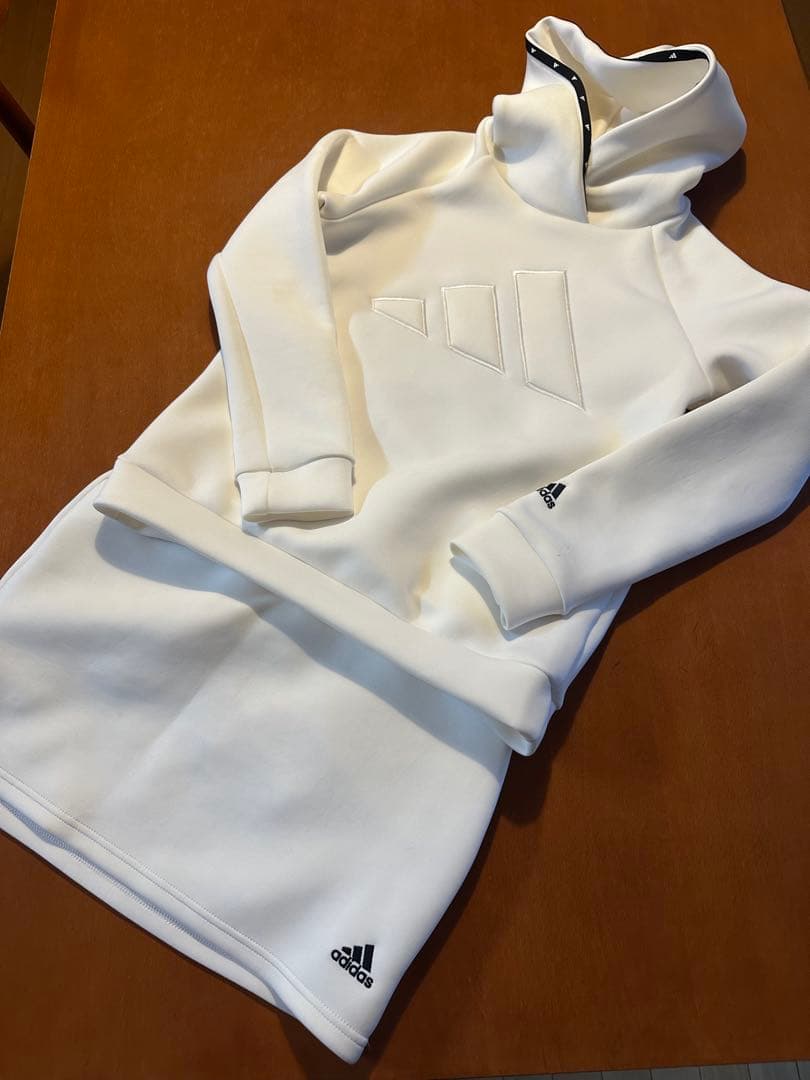 adidasゴルフウェア上下セット