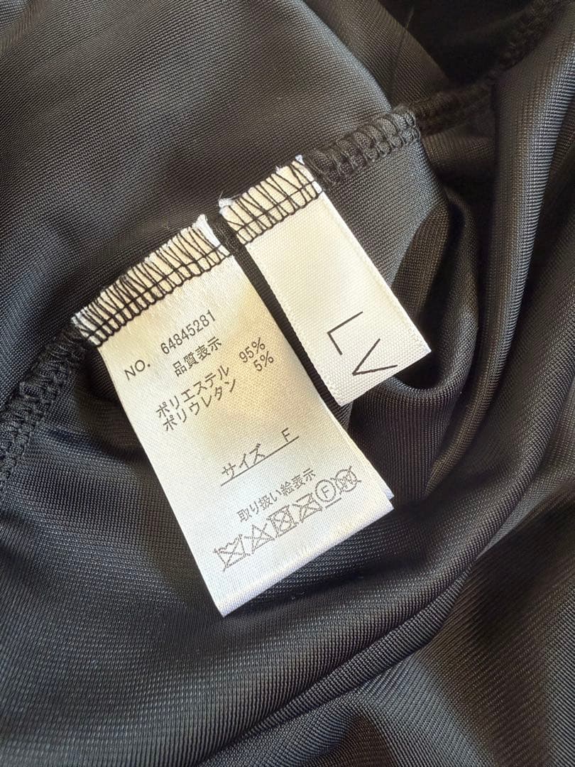 お正月限定価格‼️ANDRESD 【新品未使用】ベルスリーブスリットドレス M