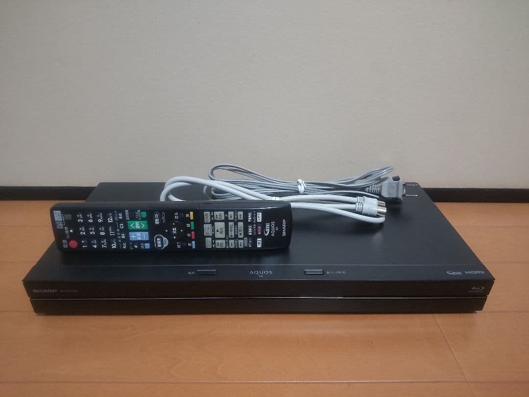 シャープ　AQUOS　BD―NW1200 1TB プチメンテ済み