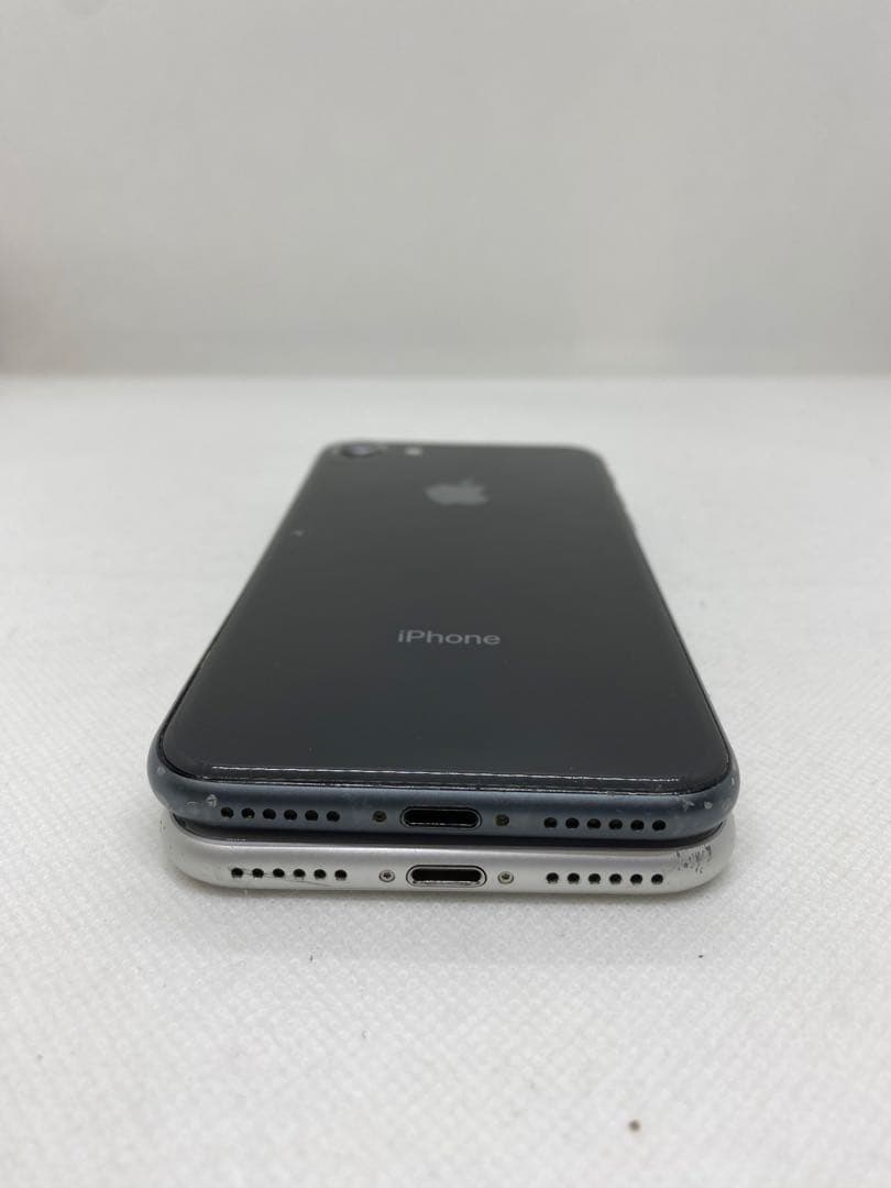セット2台 Iphone 8 64GB Sim フリー