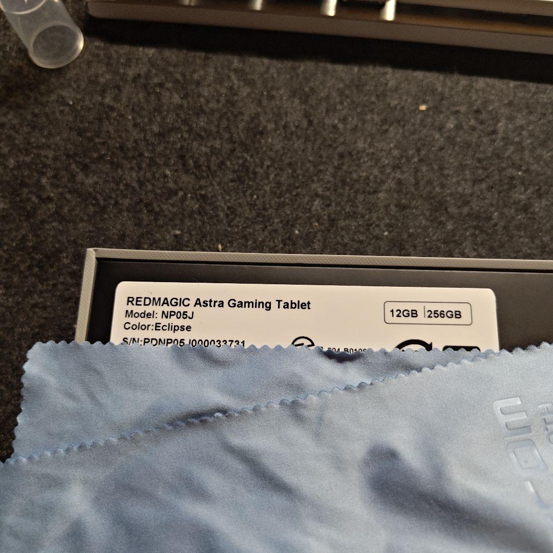 redmagic astra タブレット　12GB+256GB ブラック