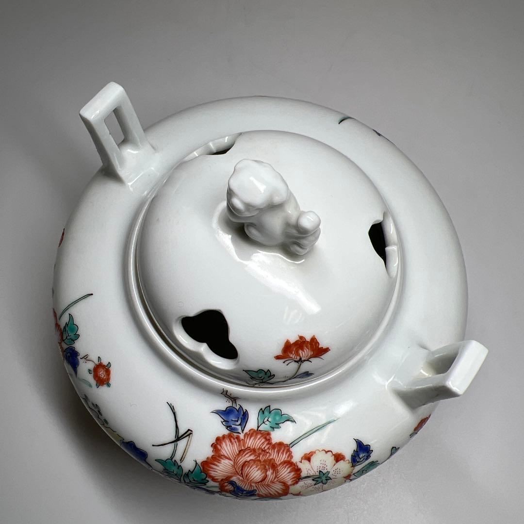 十三代　酒井田柿右衛門　錦牡丹文香炉　共箱　東Y8-0105☆2Fトヒカ