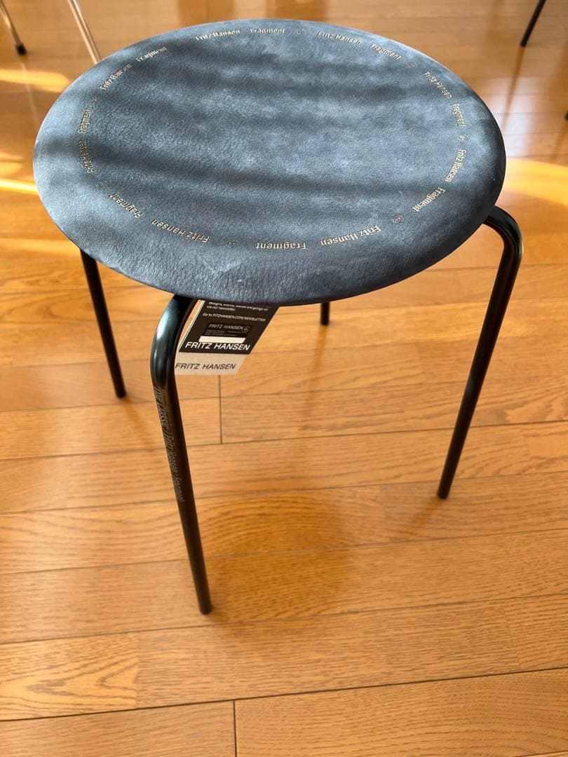 フラグメント × フリッツ・ハンセン ドットスツール