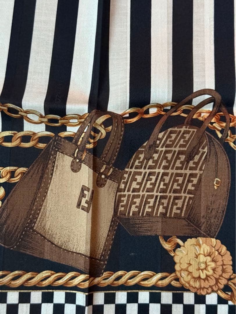 FENDI ハンカチ　2枚セット