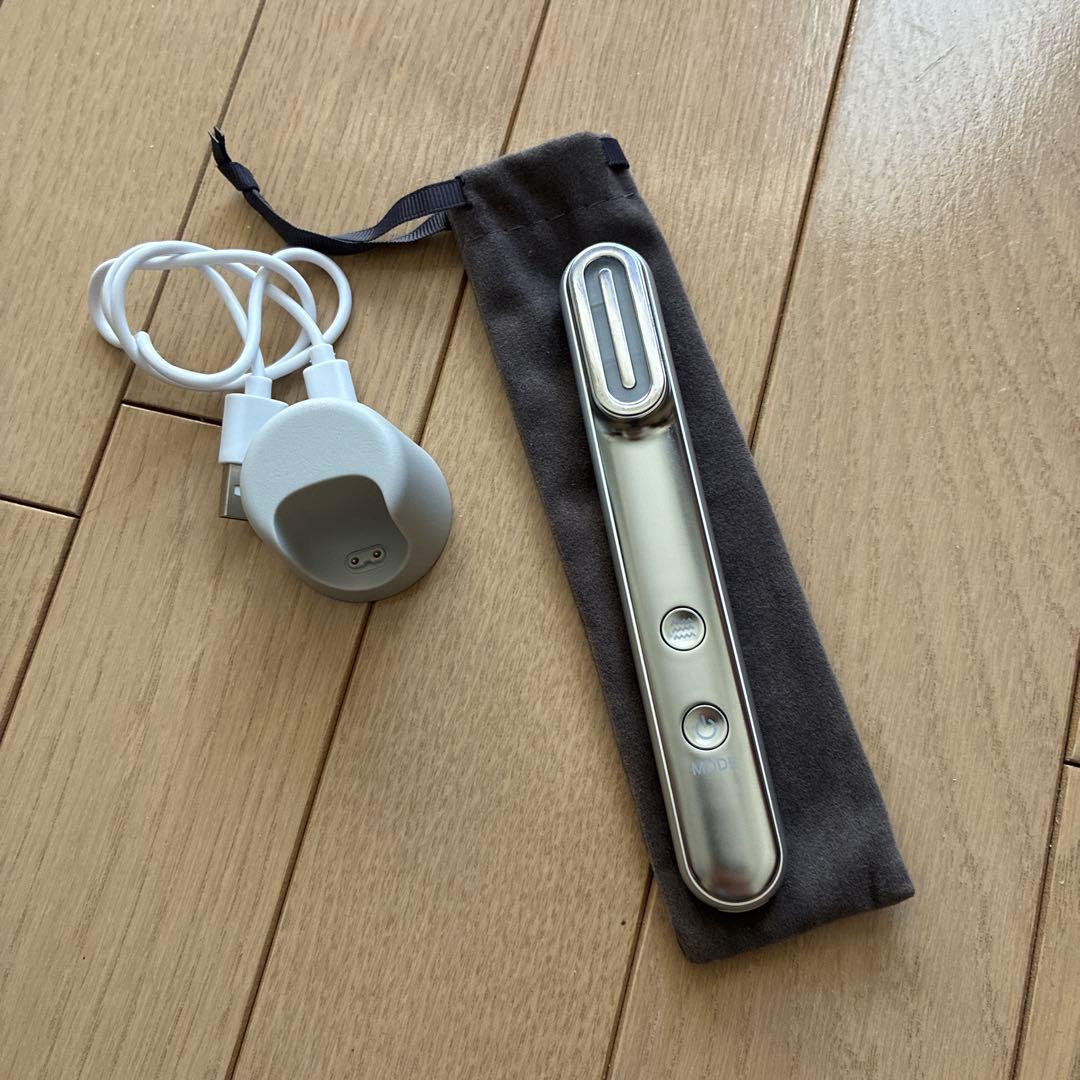 スティック美顔器