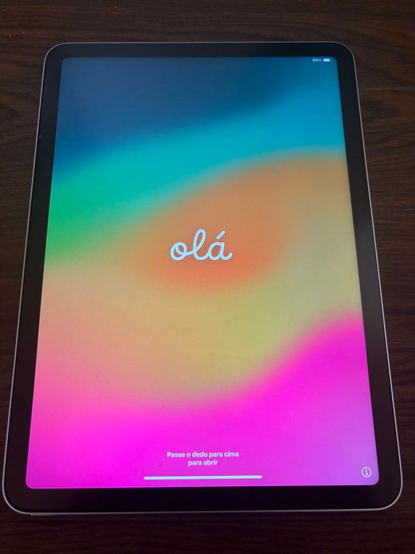 Neko　iPad Air、Apple pencil、キーボード