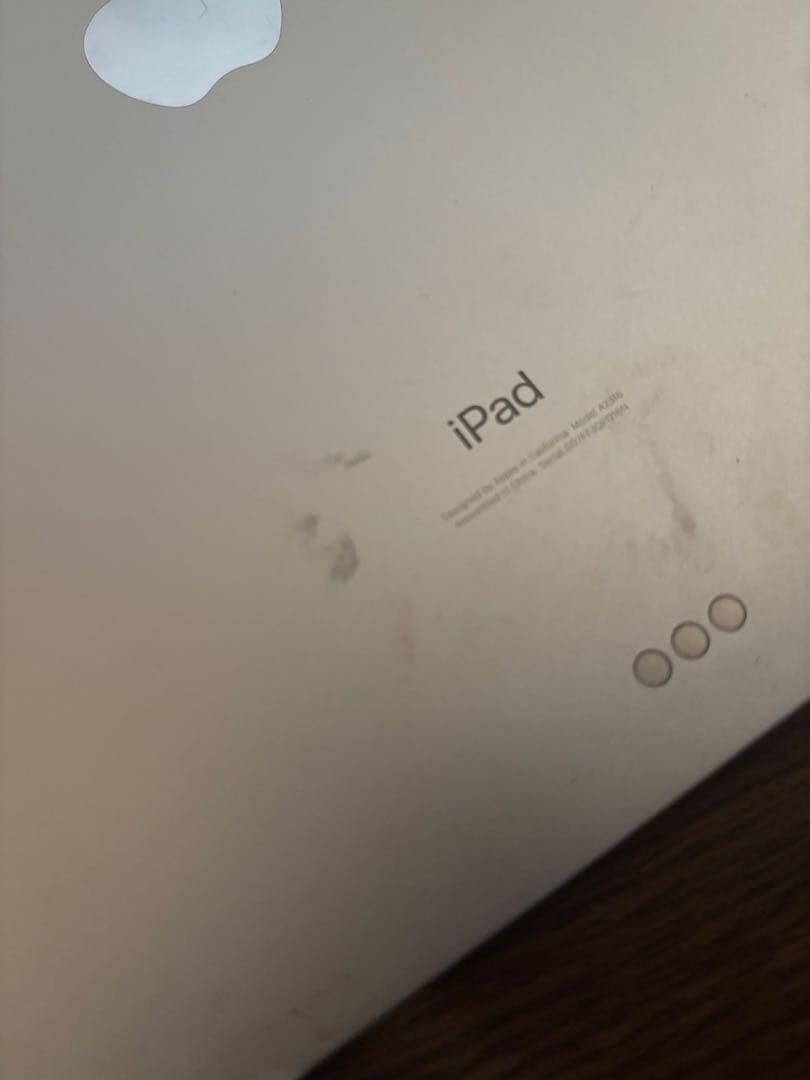 Neko　iPad Air、Apple pencil、キーボード