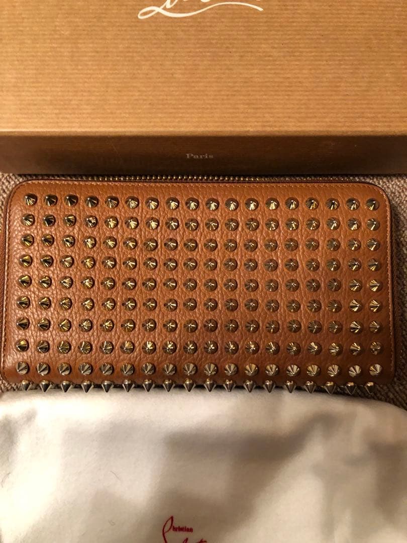 t*n様 クリスチャン　ルブタン