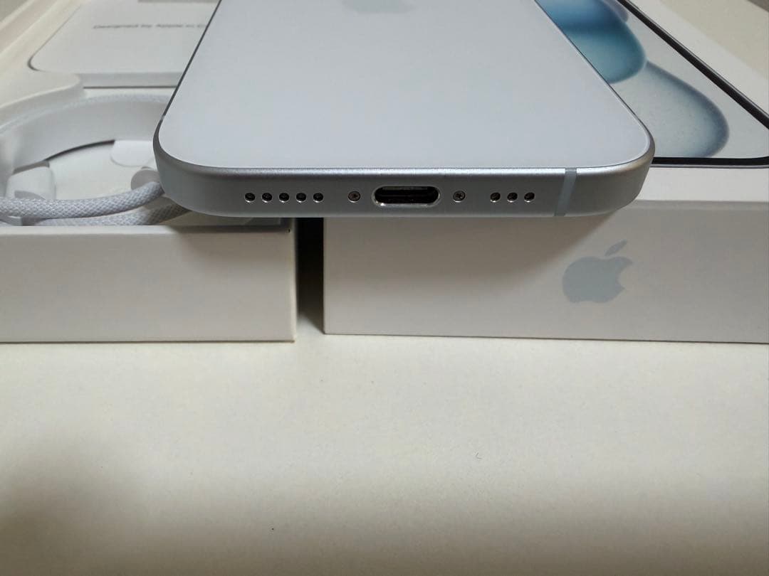 Apple iPhone 15 ブルー　128GB