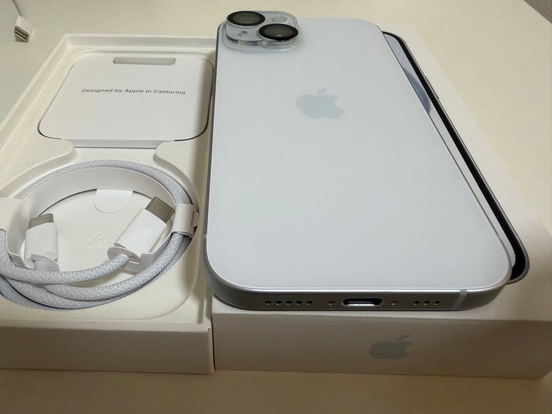 Apple iPhone 15 ブルー　128GB