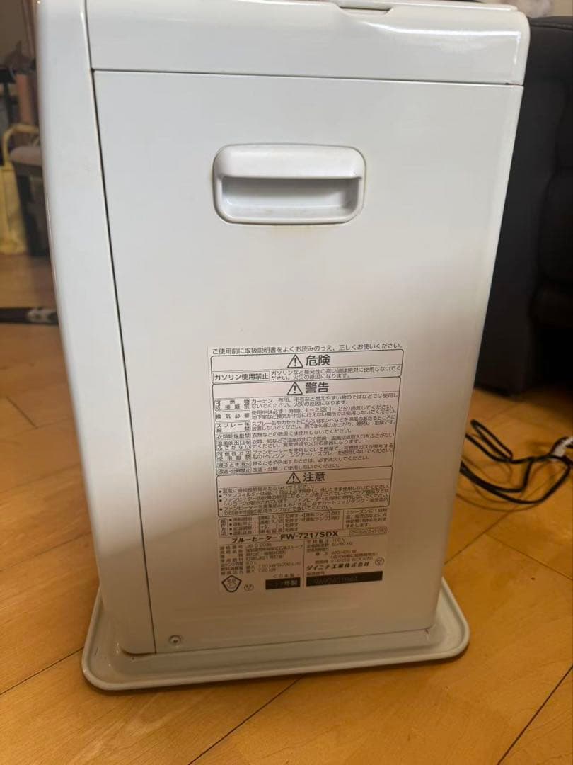 ダイニチ　ブルーヒーター　石油ファンヒーター　　FW-7217SDX