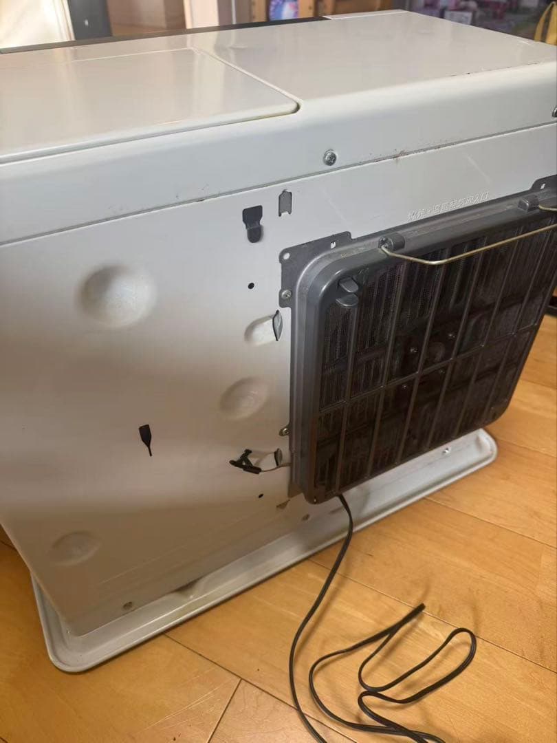 ダイニチ　ブルーヒーター　石油ファンヒーター　　FW-7217SDX