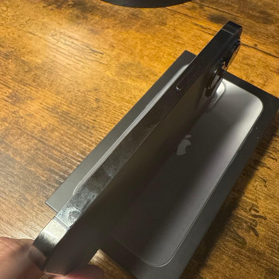[512GB] iPhone13Pro グラファイト 箱付き カメラにやや傷あり