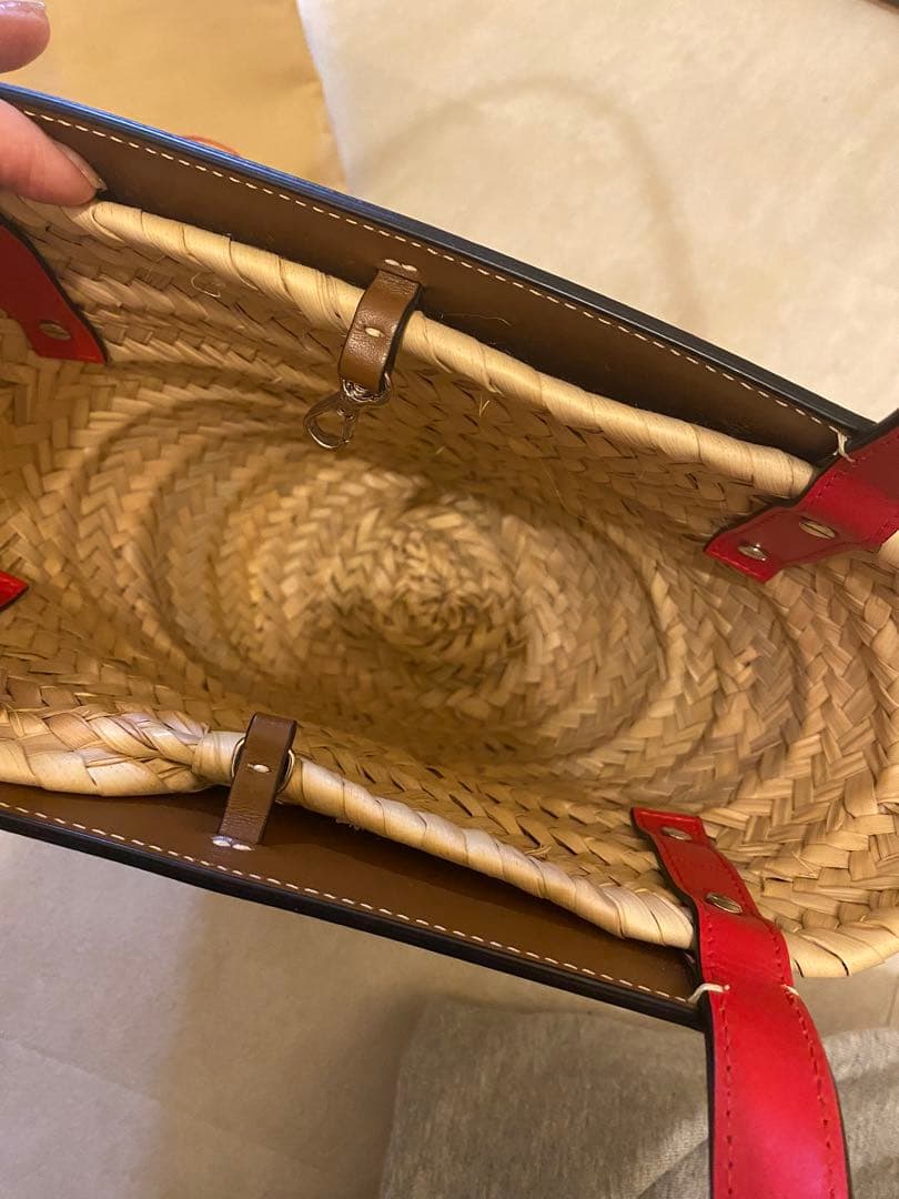 ルブタン かごバッグ　美品　ショルダー