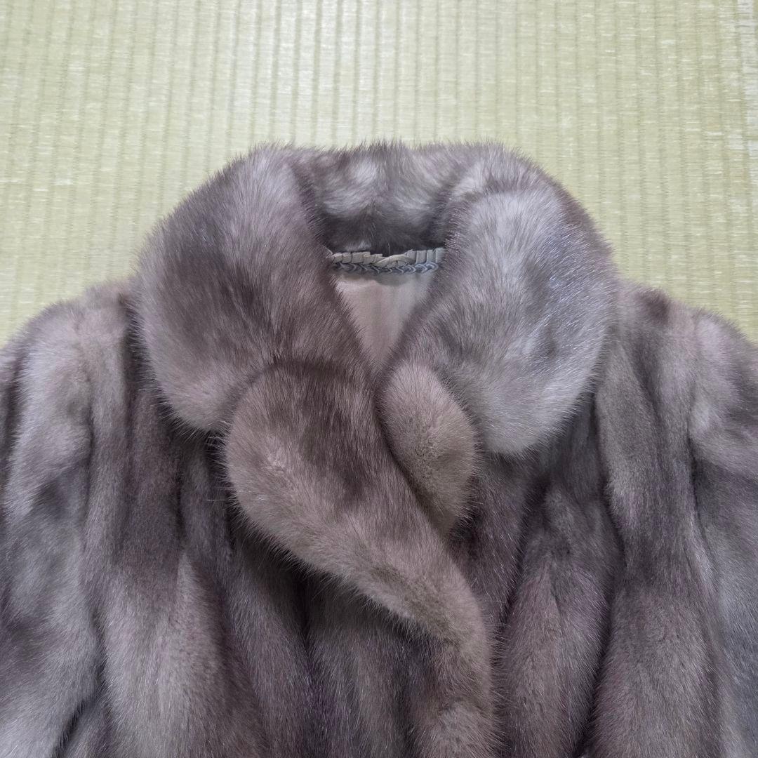 美品 グレージュ 裏地花柄 11号 サファイアミンク グレー系