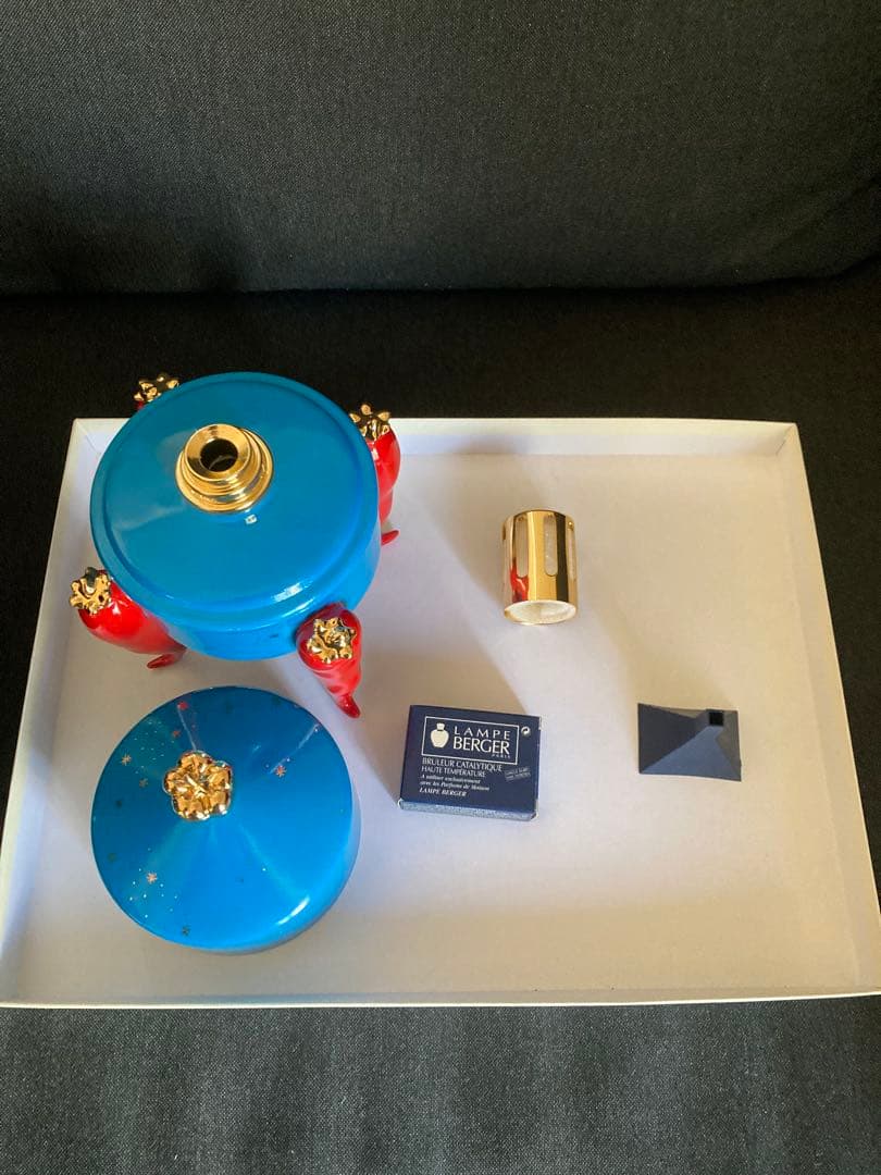 ランプベルジェ　アロマランプ　ホットラブ 新品未使用　おまけ付