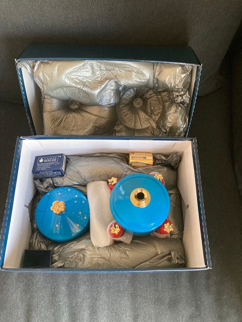 ランプベルジェ　アロマランプ　ホットラブ 新品未使用　おまけ付