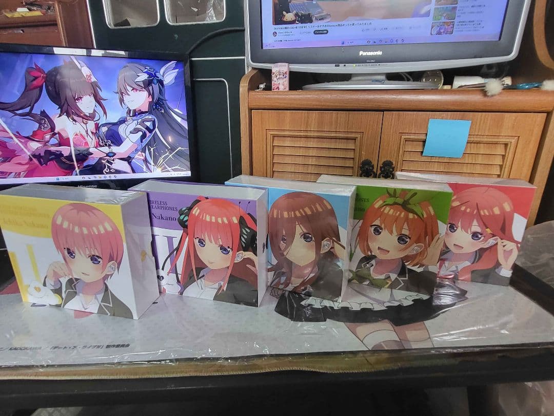 全姉妹5人分！ 五等分の花嫁∬ 完全ワイヤレスイヤホン