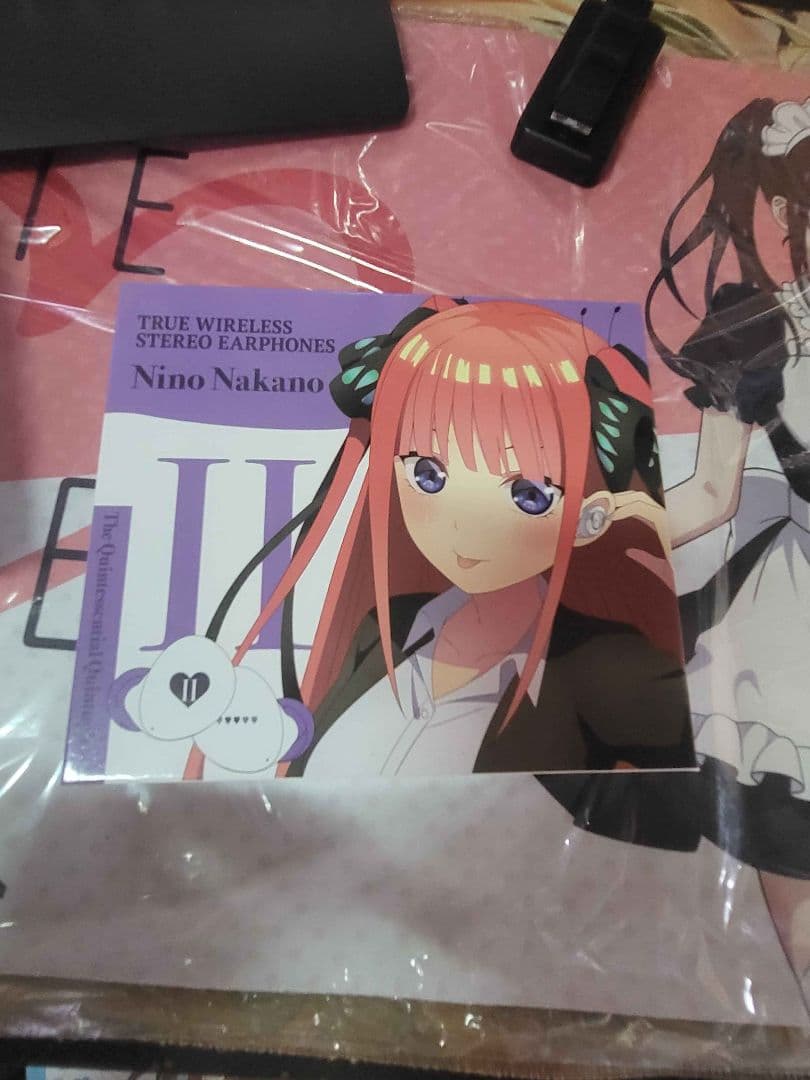 全姉妹5人分！ 五等分の花嫁∬ 完全ワイヤレスイヤホン