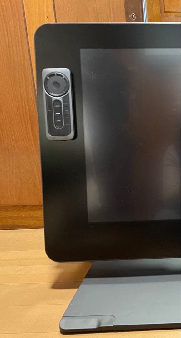 ワコム Cintiq 27QHD DTK-2700 液晶タブレット スタンド付