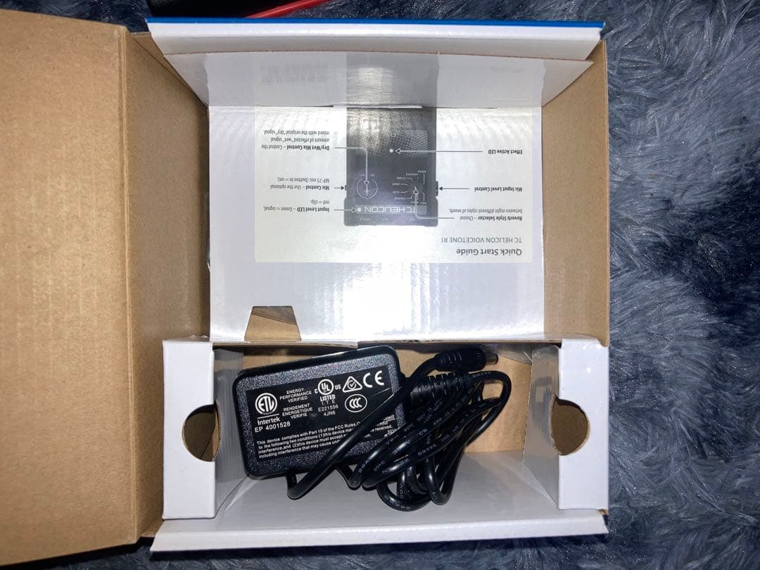 VoiceTone R1  TC HELICON 新品