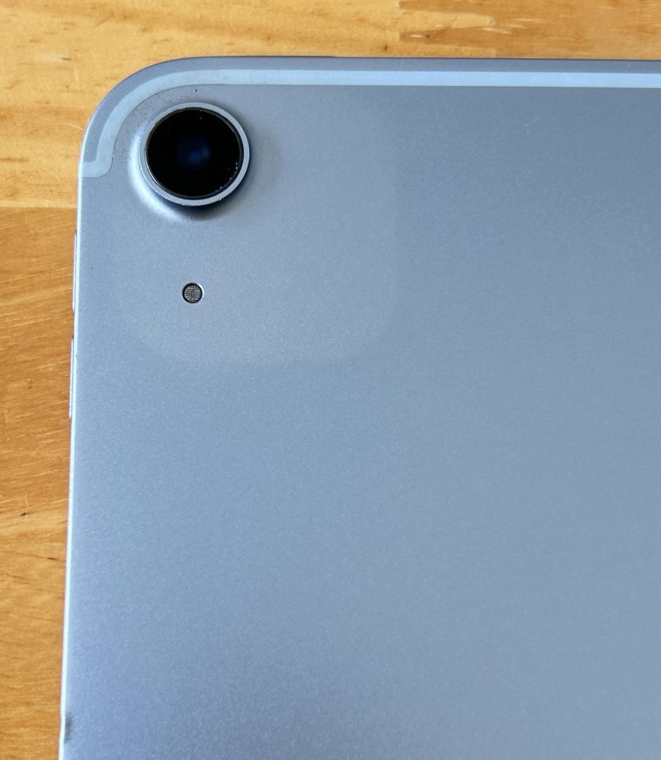 ほ*ん様 ジャンク【Simフリー】iPad Air 第4世代 64GB スカイブ