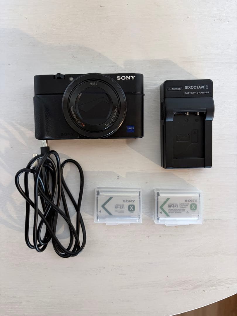 sony rx100Ⅲ コンデジ