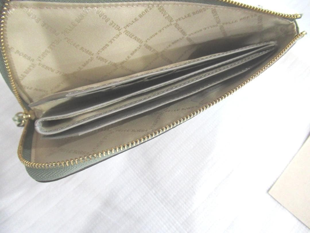 ペレボルサ (PELLE BORSA)L字ファスナー長財布Flora 6202