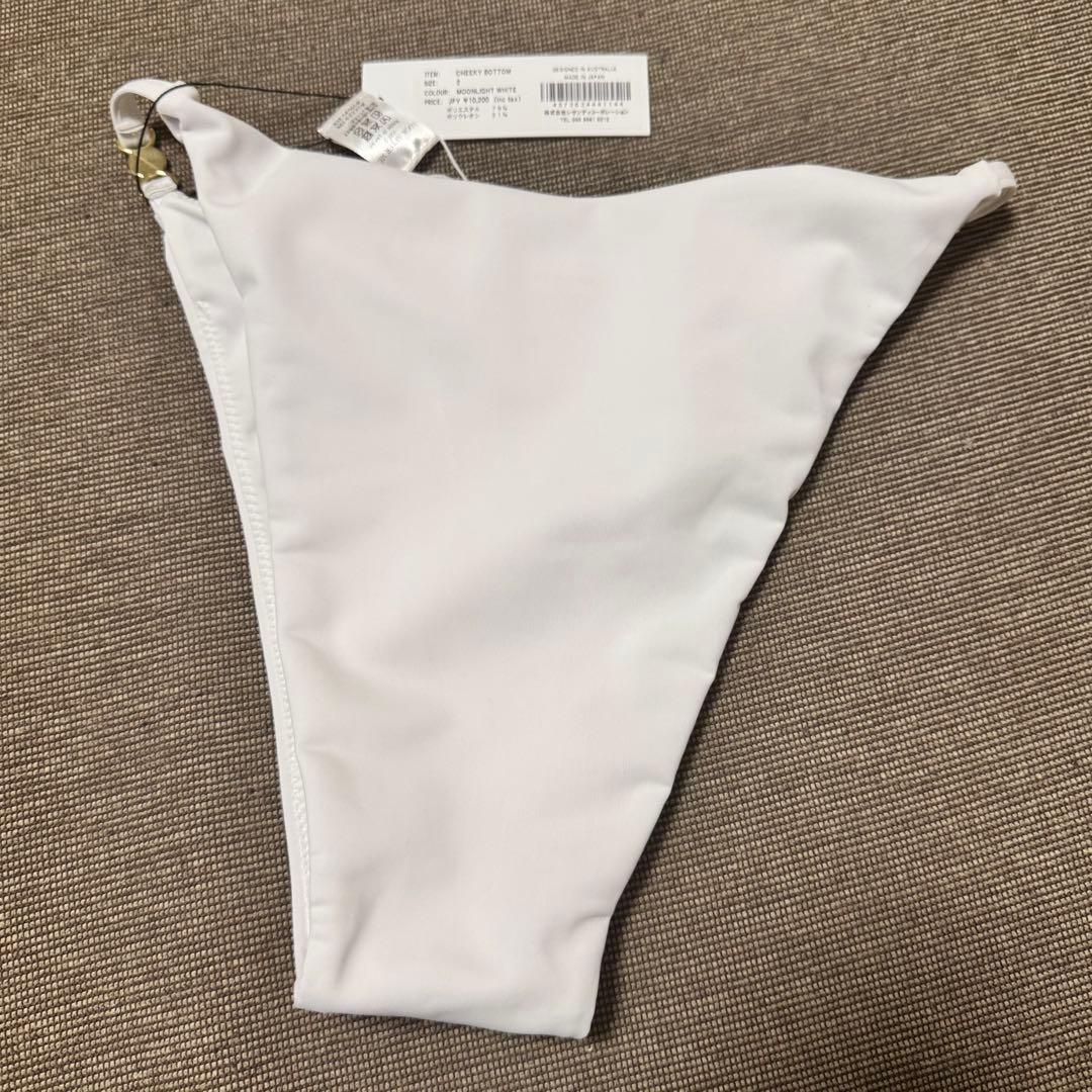 水着・ラッシュガード SISANDI CHEEKY BOTTOM moonlight white