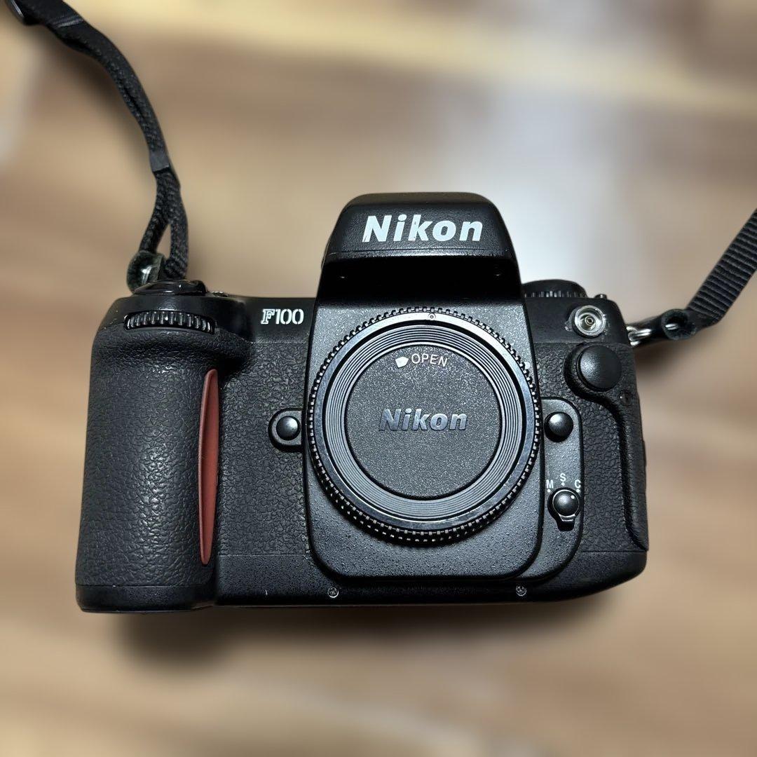 【訳あり品】Nikon F100 一眼レフカメラ