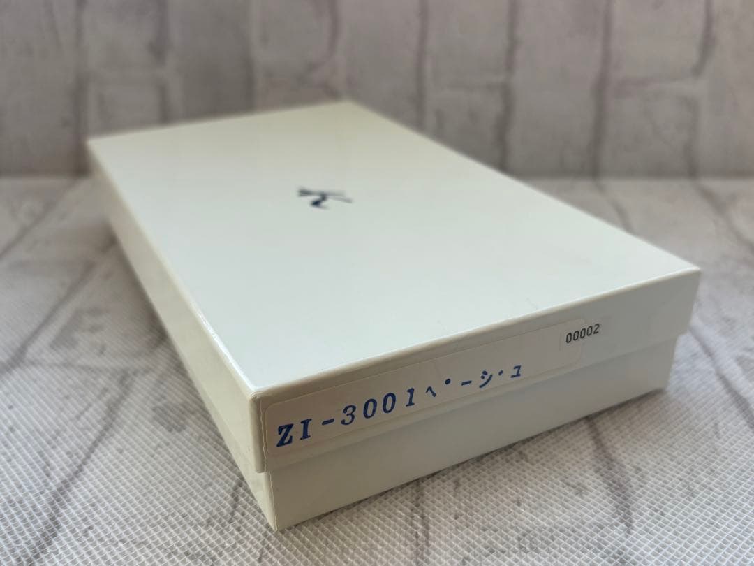 【新品未使用】キタムラ 長財布 花柄 ベージュ クリーム