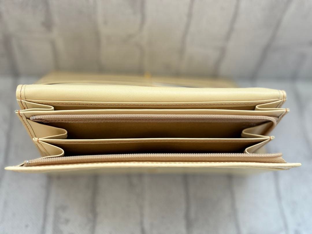 【新品未使用】キタムラ 長財布 花柄 ベージュ クリーム