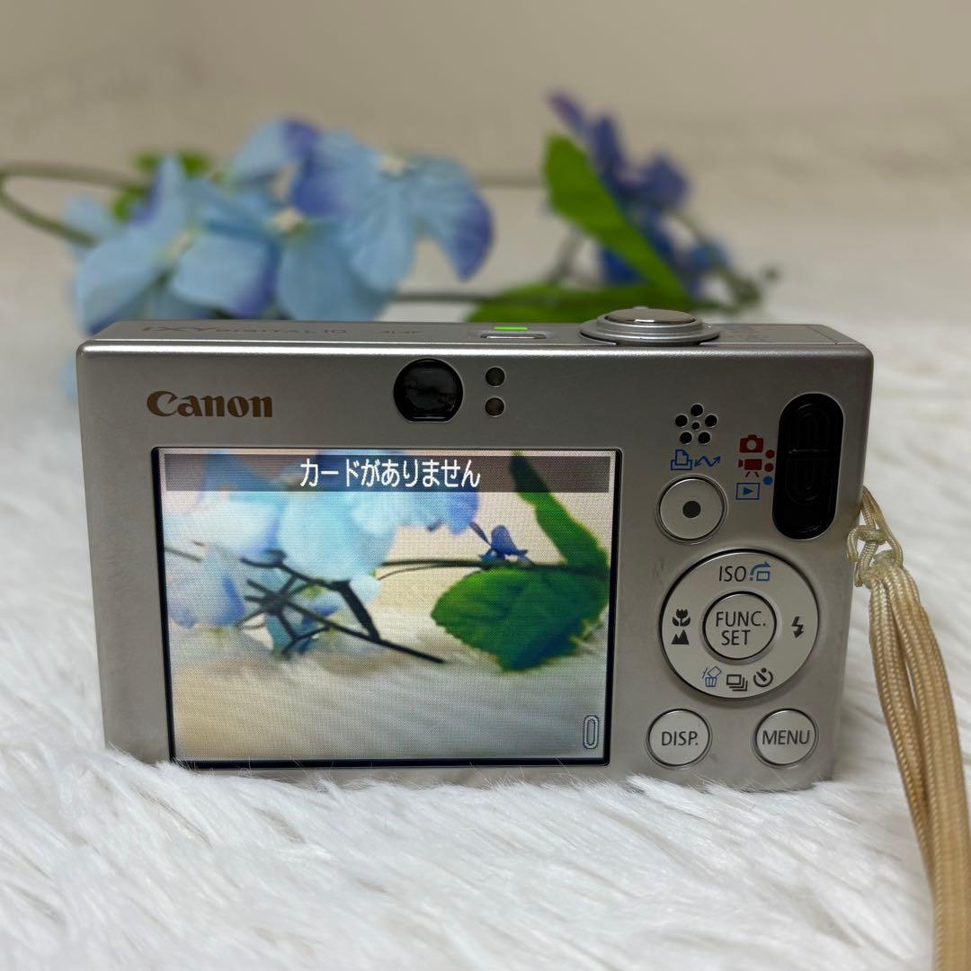 Canon カメラ　IXY 10 PC1228 充電器 コンデジ　動作品