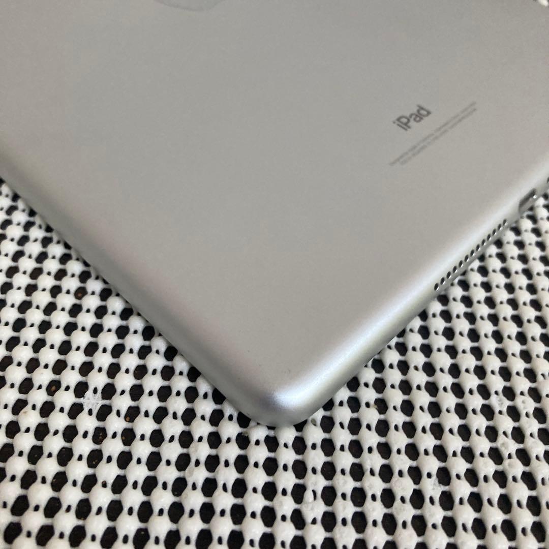 2372【早い者勝ち】外観美品☆iPad6第6世代128GB WIFIモデル☆