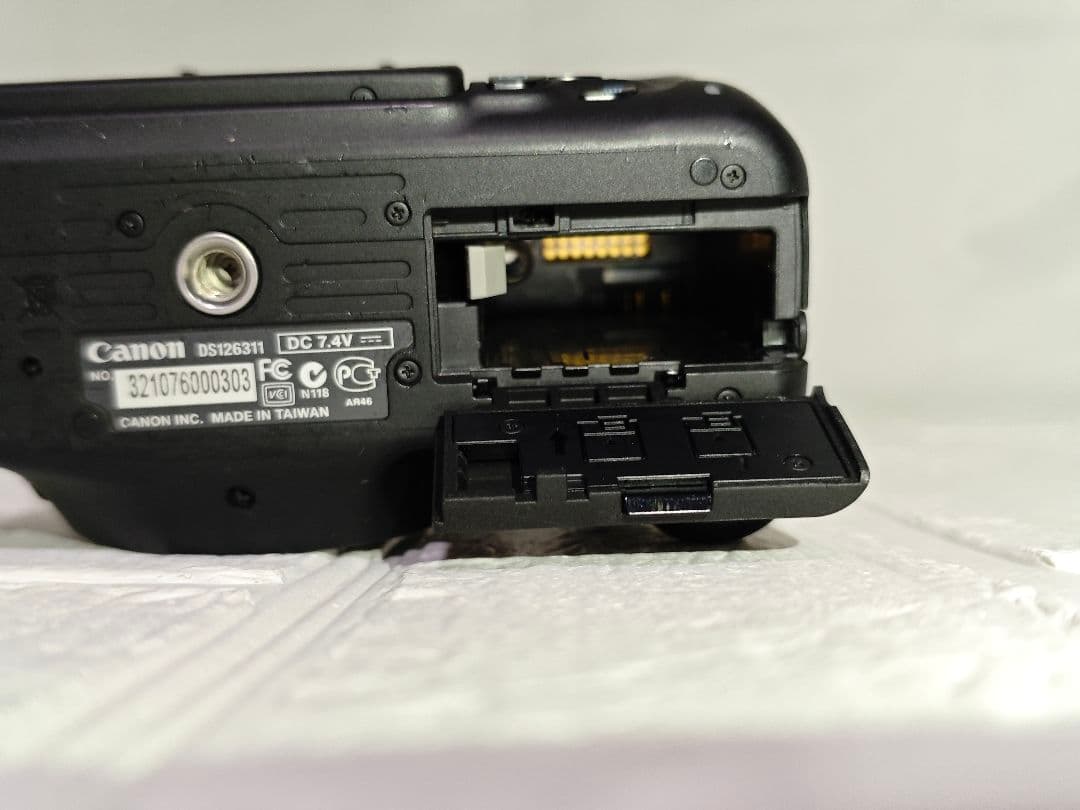 ♥Canon EOS Kiss X5⭐️ダブルレンズ スマホ転送 一眼レフカメラ