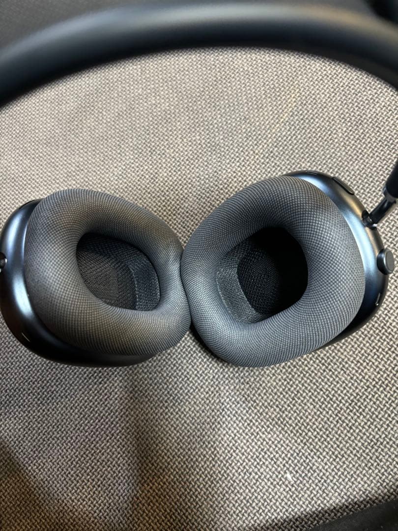 Apple AirPods Max midnight 未使用