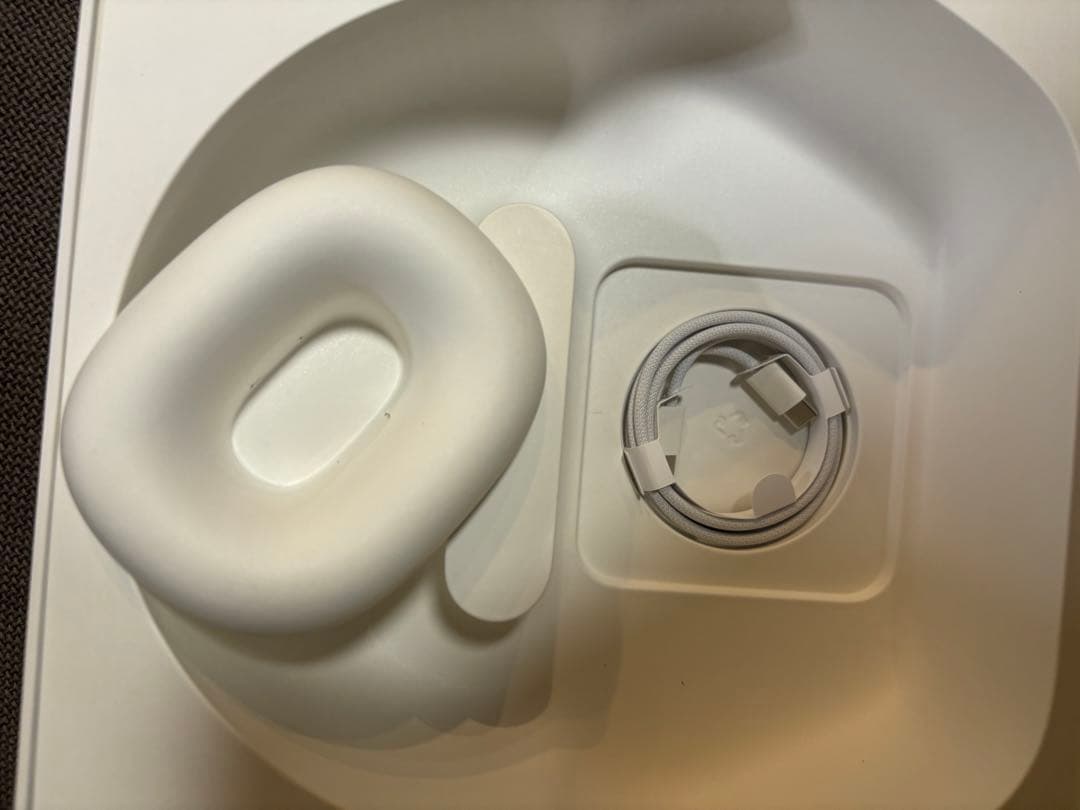 Apple AirPods Max midnight 未使用