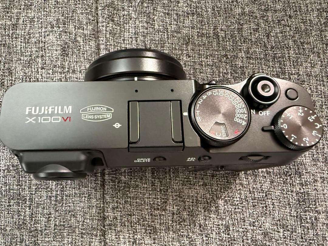 【多言語/修理点検品/値下げ/アクセサリー】FUJIFILM X100VI(黒)