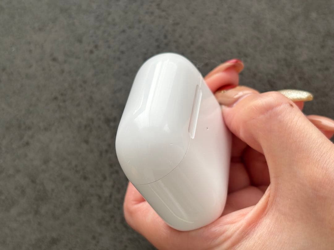 まーくさん専用★AirPods 本体 充電ケーブル付き ホワイト