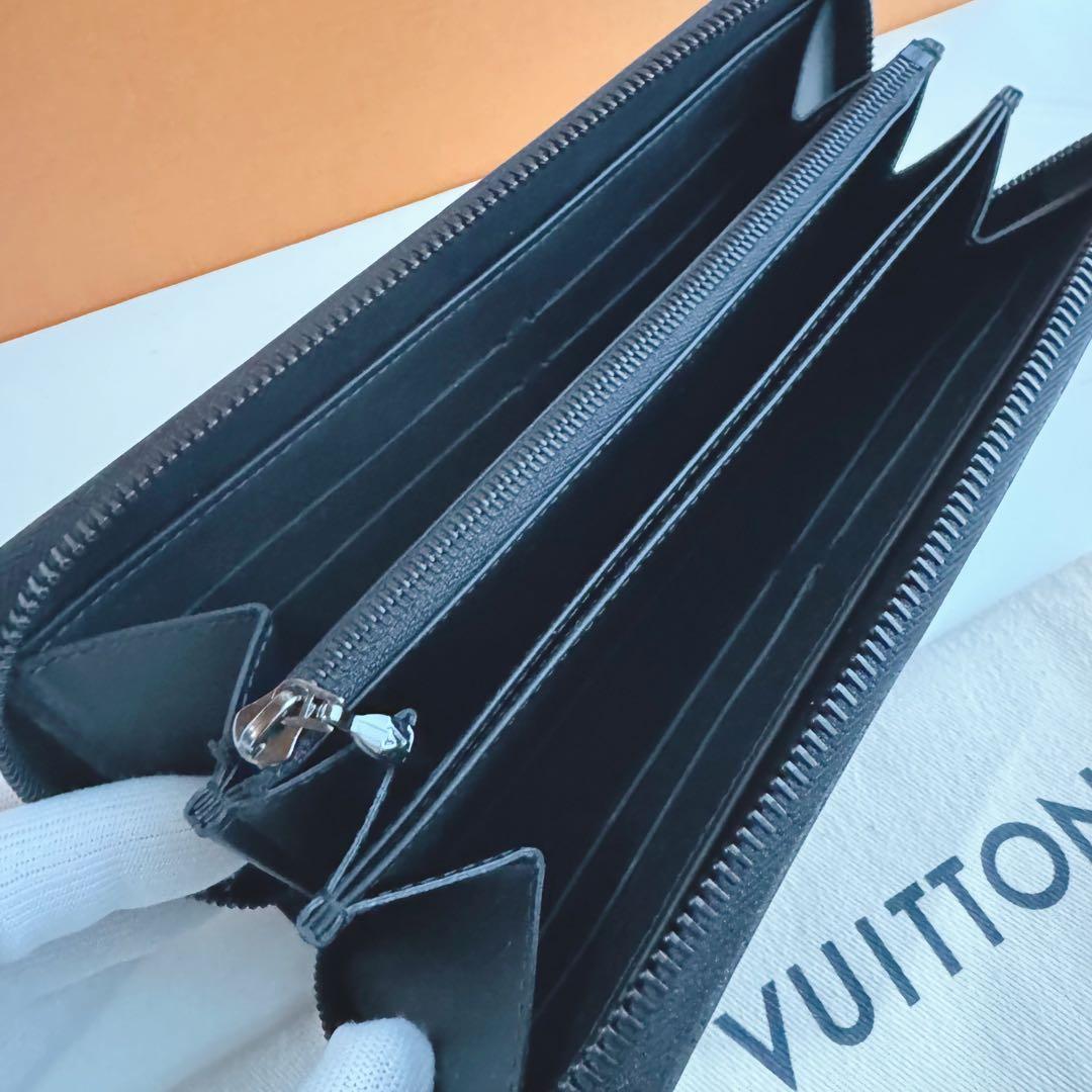 【未使用に近い】ルイヴィトン 長財布 ヴェルニ ジッピーウォレット 激レアカラー