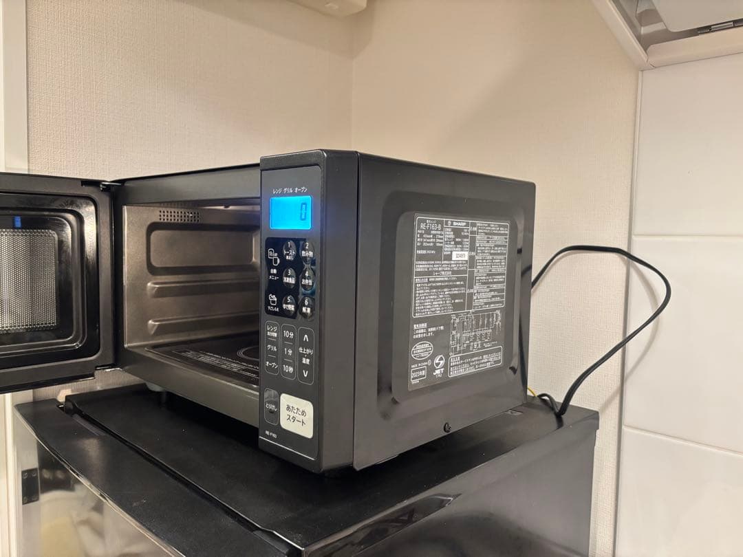 【美品】SHARP オーブンレンジ RE-F163 2023年製 取説・角皿付き
