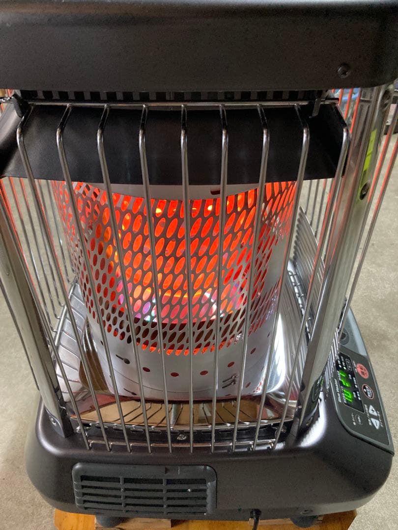 送料無料❕　大型 業務用ストーブダイニチブルーヒーターFM-194F ⑥