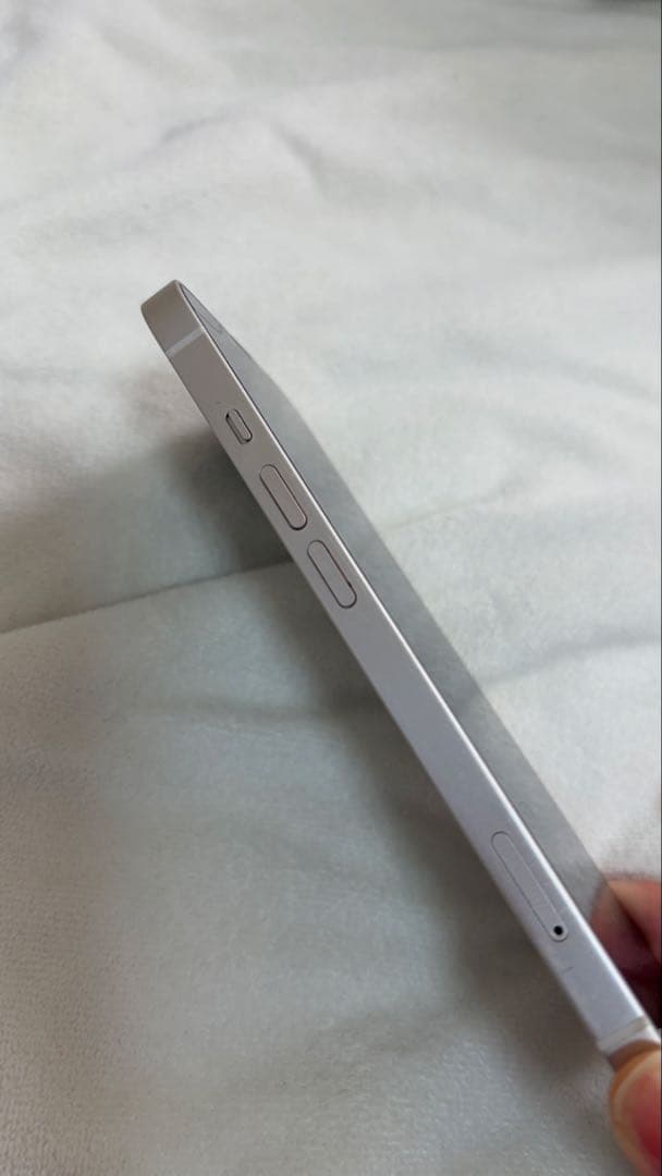 Apple iPhone 13 ホワイト 本体　256GB